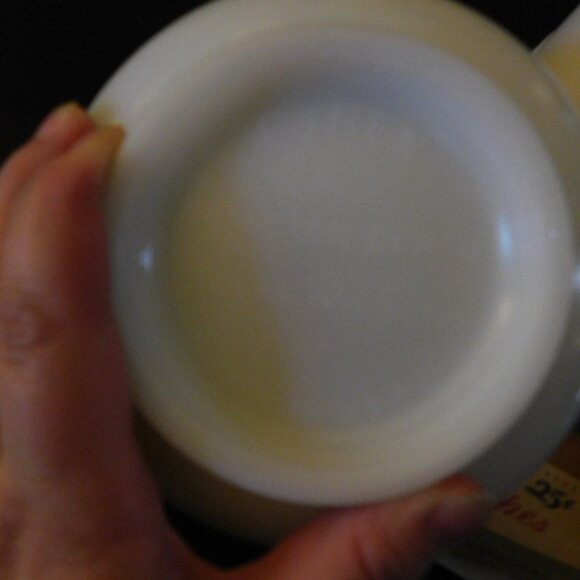 Hamilton Beach Original Milk Glass Bowls with Beaters and Recipe book - Picture 13 of 13